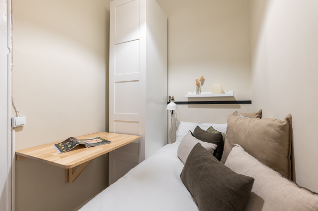 Fresh coliving for rent in Carrer Calabria