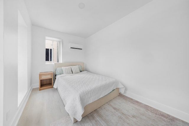 Experience Miami Your Way — Shared Apartment